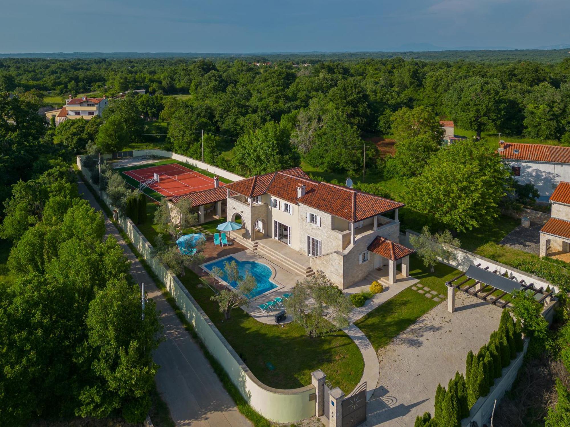 Villa Ortensia Mit Beheiztem Pool By Istrialux Svetvincenat Exterior photo